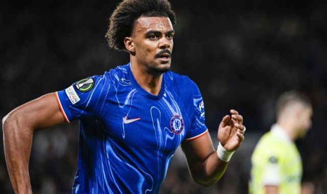 TA：西蒙斯等人能否加盟蓝军取决有无球员离队，球队正关注伊萨克